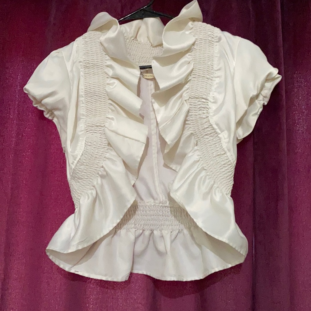 Ali & Kris satin crop jacket